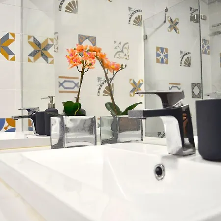 Intendente-terrasse By Interhome Lisboa