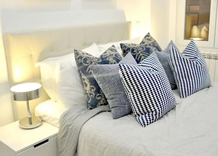 Apartamento Intendente-terrasse By Interhome